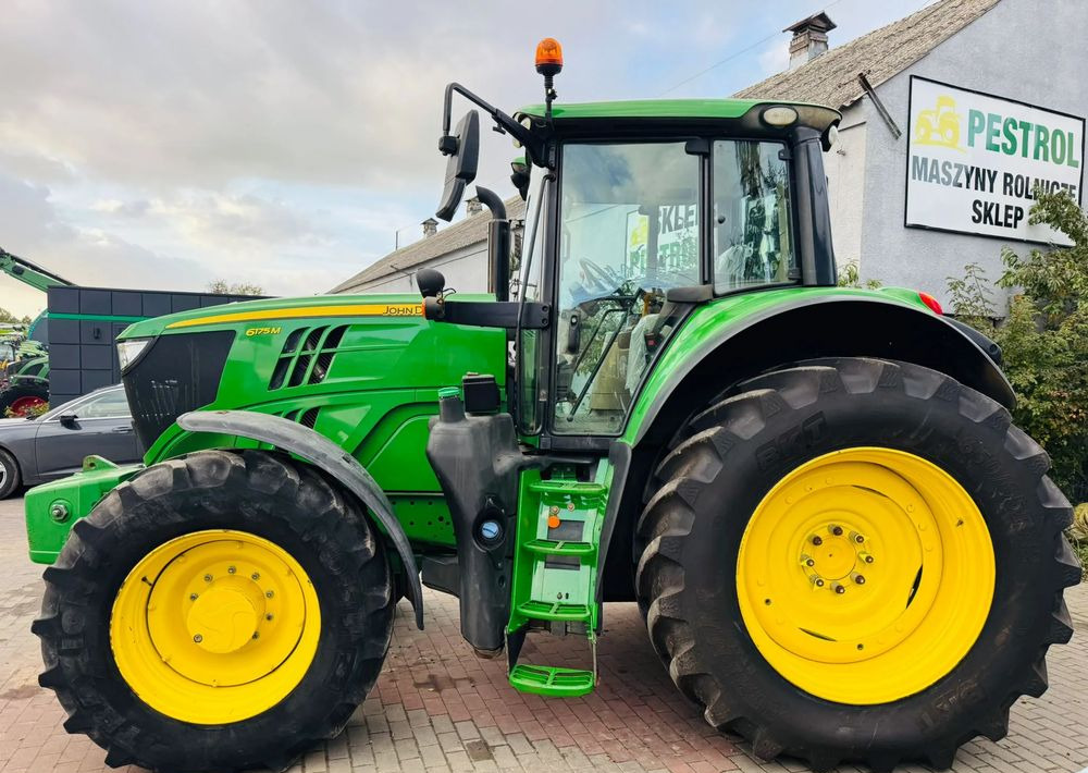 John Deere 6175M - Traktor: gambar 5 John Deere 6175M - Traktor: gambar 5