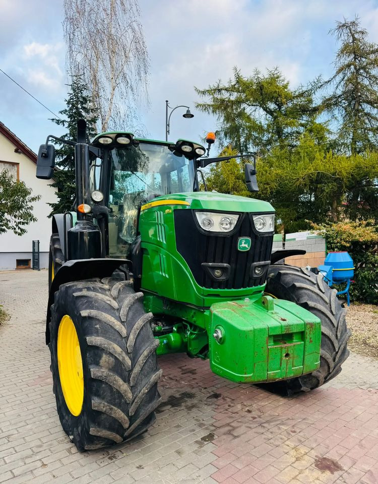 John Deere 6175M - Traktor: gambar 3 John Deere 6175M - Traktor: gambar 3