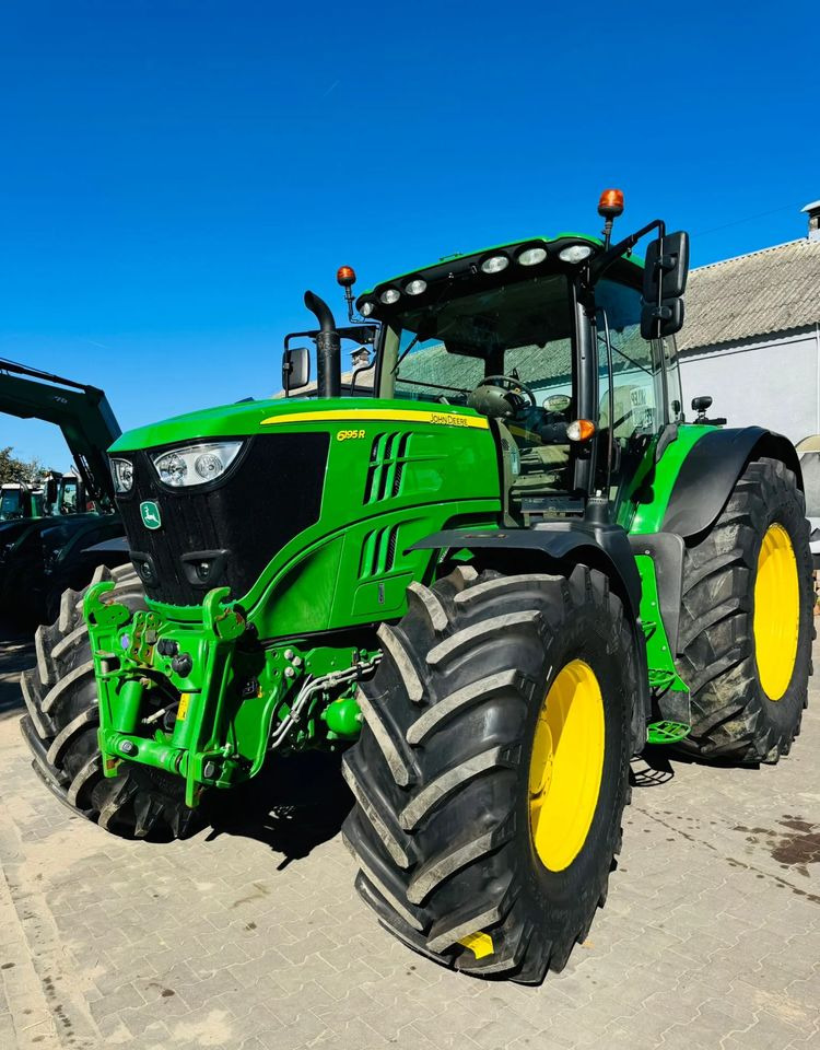 John Deere 6195R - Traktor: gambar 3 John Deere 6195R - Traktor: gambar 3