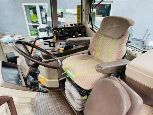 John Deere 6920 - Traktor: gambar 3 John Deere 6920 - Traktor: gambar 3