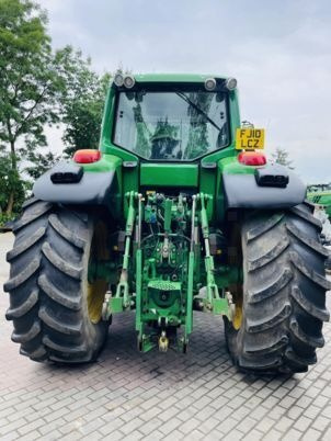 John Deere 7530 PREMIUM - Traktor: gambar 5 John Deere 7530 PREMIUM - Traktor: gambar 5