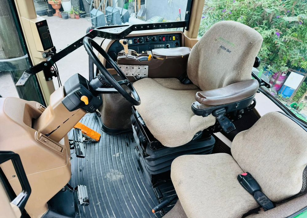 Leasing  John Deere 7920 John Deere 7920: gambar 13