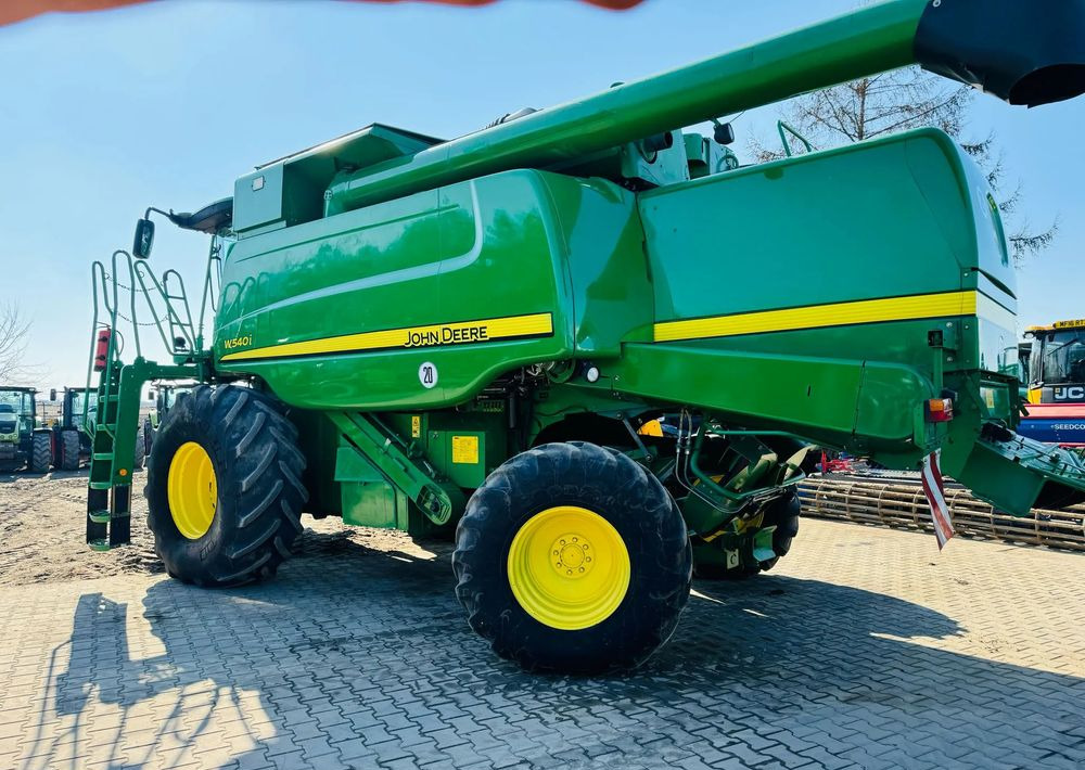 John Deere W540i - Pemanen gabungan: gambar 5 John Deere W540i - Pemanen gabungan: gambar 5