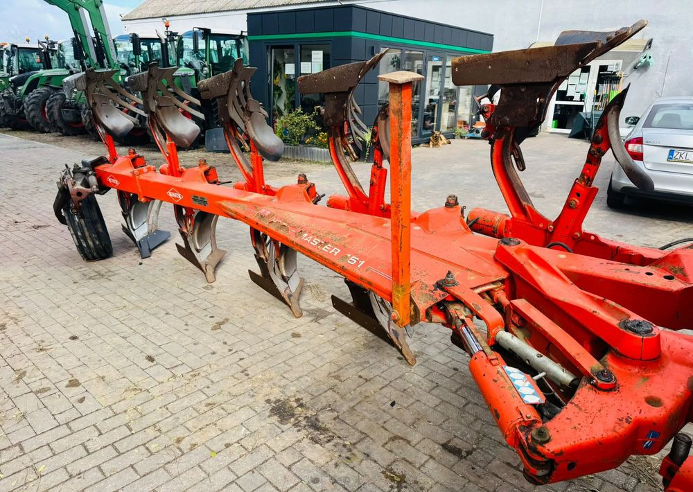 Kuhn Vari Master 151 - Bajak: gambar 5 Kuhn Vari Master 151 - Bajak: gambar 5