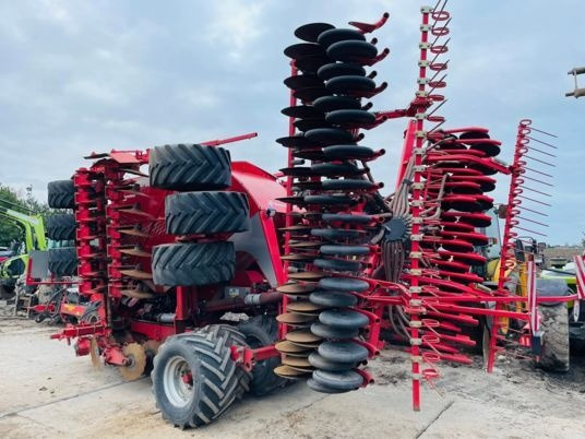 Kverneland u-drill 600 - Menggabungkan bor benih: gambar 1 Kverneland u-drill 600 - Menggabungkan bor benih: gambar 1