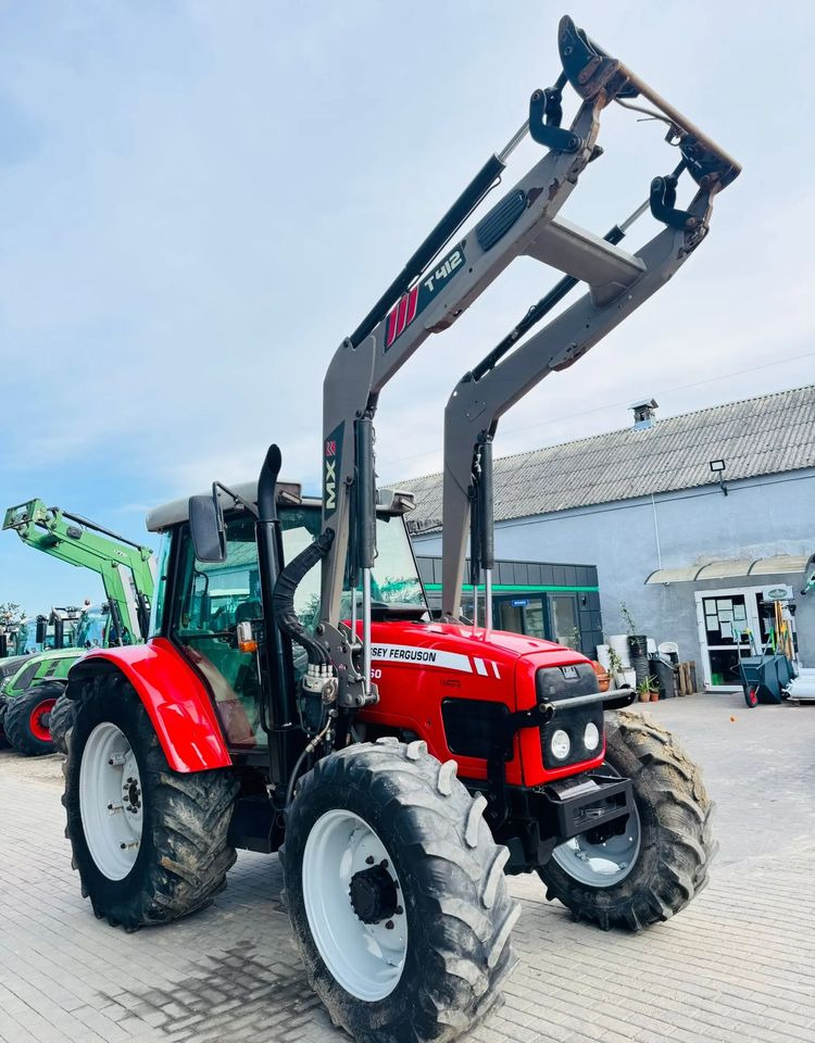 Massey Ferguson 5460 - Traktor: gambar 3 Massey Ferguson 5460 - Traktor: gambar 3