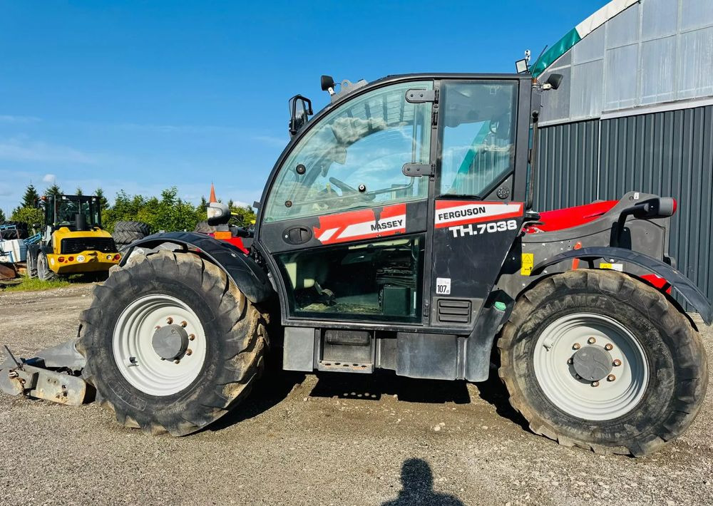 Massey Ferguson TH 70.38 - Telehandler: gambar 3 Massey Ferguson TH 70.38 - Telehandler: gambar 3