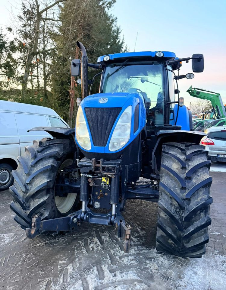 New Holland T7.260 - Traktor: gambar 5 New Holland T7.260 - Traktor: gambar 5