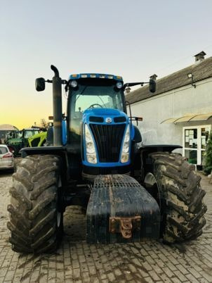 New Holland T8040 - Traktor: gambar 3 New Holland T8040 - Traktor: gambar 3