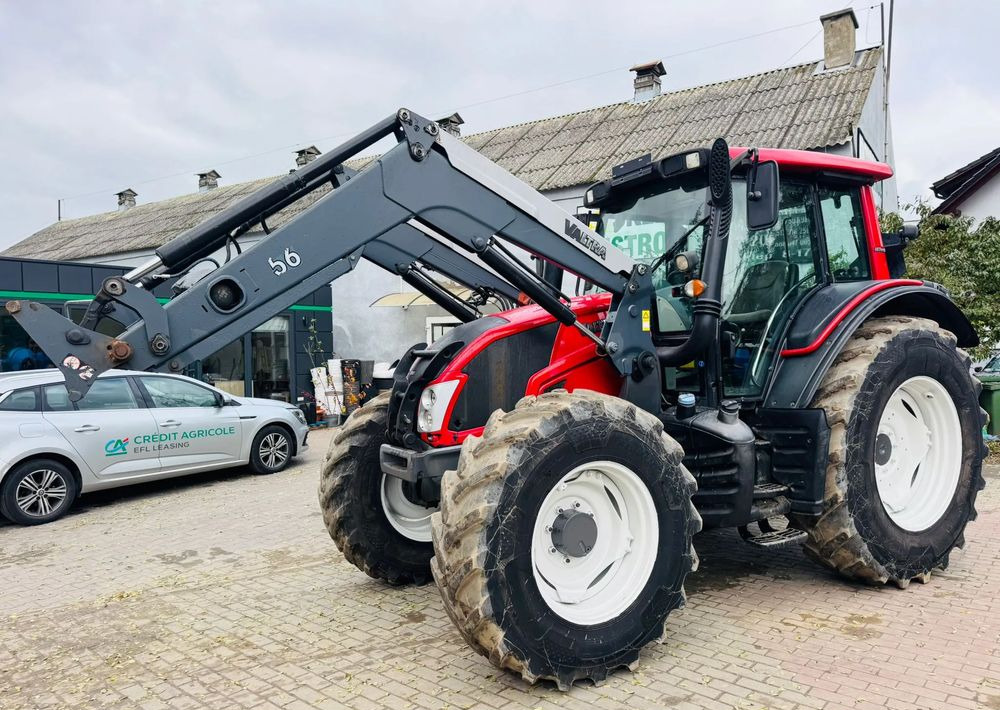 Valtra N123 HiTech - Traktor: gambar 1 Valtra N123 HiTech - Traktor: gambar 1