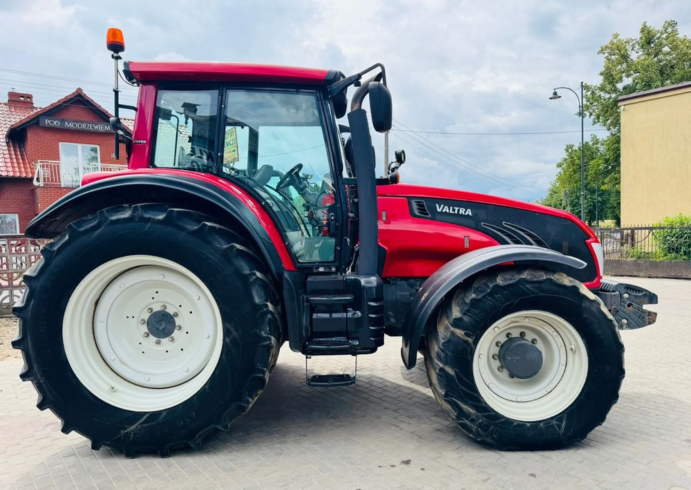 Valtra T213 Versu Unlimited - Traktor: gambar 4 Valtra T213 Versu Unlimited - Traktor: gambar 4