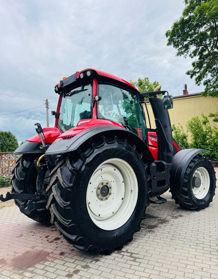 Valtra T234A - Traktor: gambar 5 Valtra T234A - Traktor: gambar 5