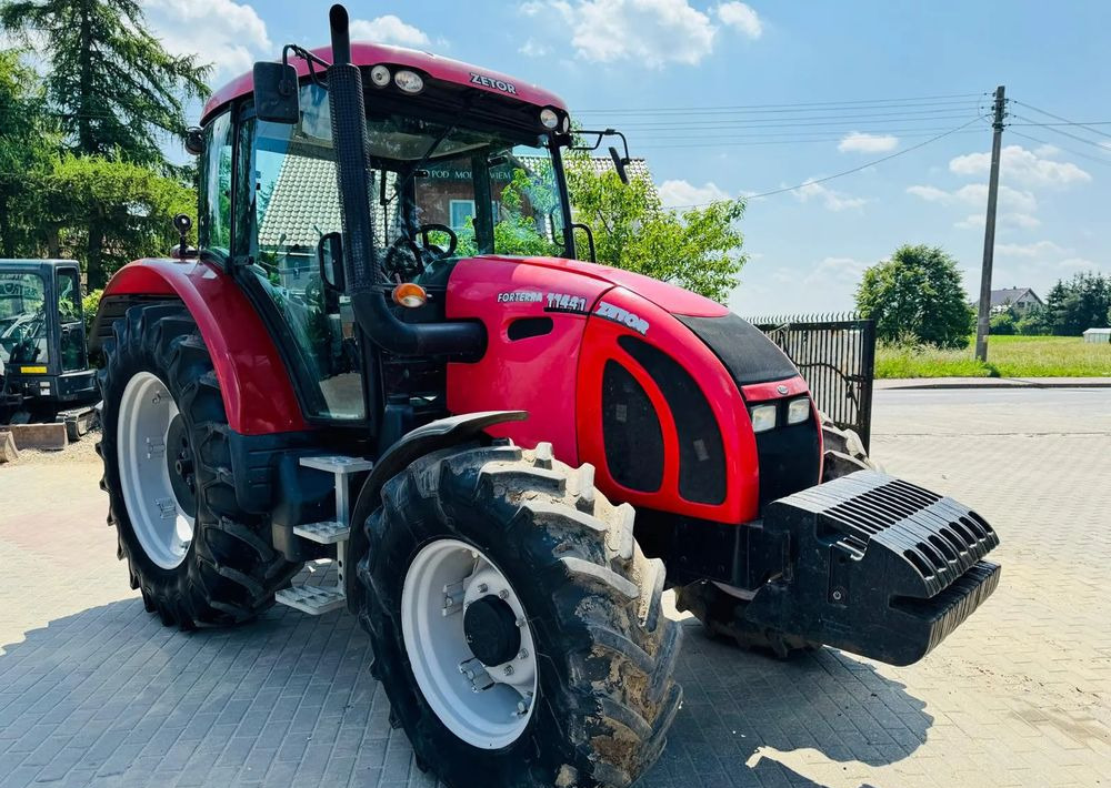Zetor FORTERRA 11441 - Traktor: gambar 1 Zetor FORTERRA 11441 - Traktor: gambar 1