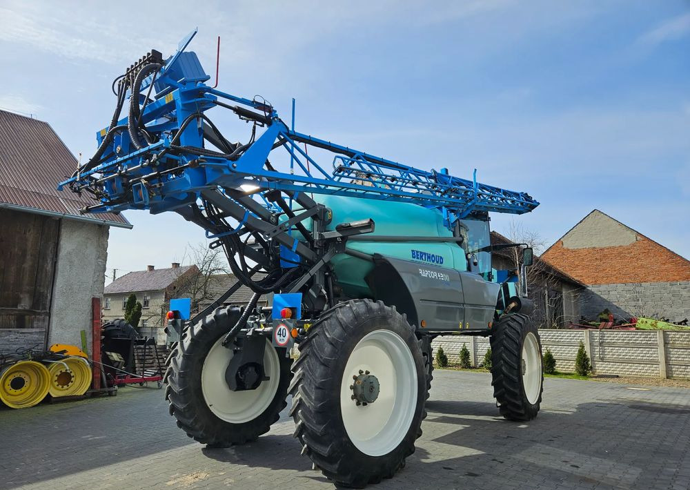 Berthoud Raptor 4200 D.P. TRONIC - Semprotan: gambar 4 Berthoud Raptor 4200 D.P. TRONIC - Semprotan: gambar 4