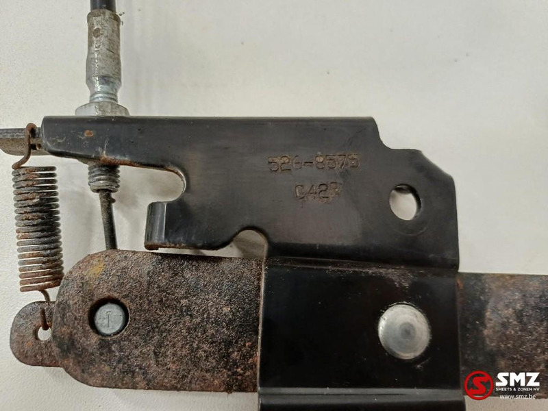 Caterpillar Cabin door lever + cable Caterpillar - Pintu dan bagian untuk Truk: gambar 5 Caterpillar Cabin door lever + cable Caterpillar - Pintu dan bagian untuk Truk: gambar 5