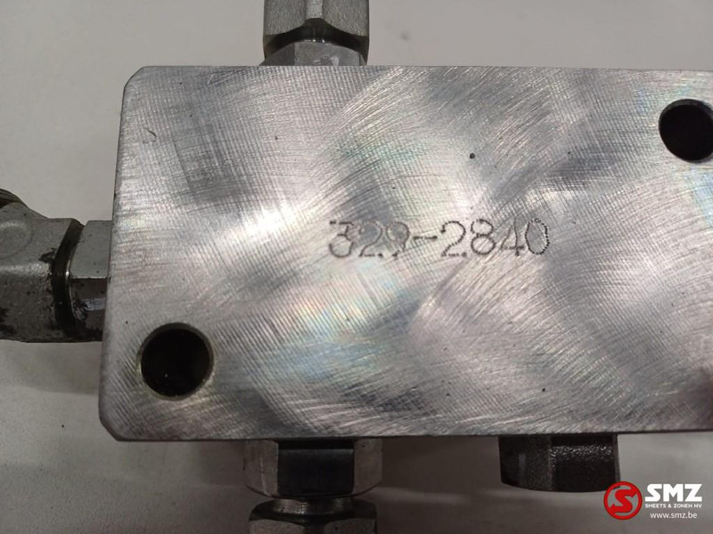 Hidrolika untuk Truk baru Caterpillar Hydraulic block Caterpillar: gambar 6