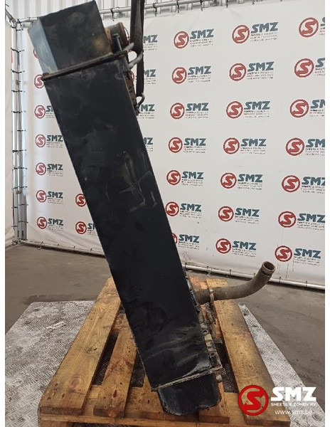 Caterpillar Occ radiator D6M Caterpillar - Radiator: gambar 3 Caterpillar Occ radiator D6M Caterpillar - Radiator: gambar 3