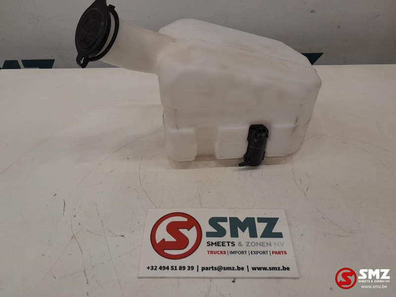 Caterpillar Window washer tank Caterpillar - Wiper untuk Peralatan untuk menangani material: gambar 1 Caterpillar Window washer tank Caterpillar - Wiper untuk Peralatan untuk menangani material: gambar 1