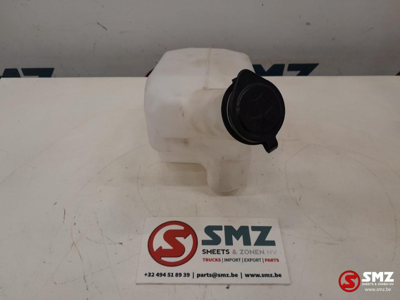 Caterpillar Window washer tank Caterpillar - Wiper untuk Peralatan untuk menangani material: gambar 3 Caterpillar Window washer tank Caterpillar - Wiper untuk Peralatan untuk menangani material: gambar 3