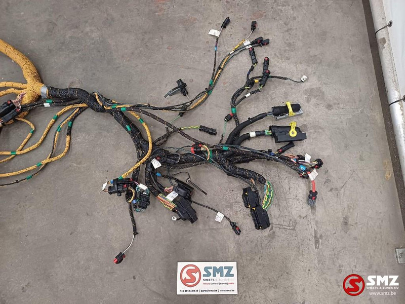 Caterpillar Wiring harness chassis Caterpillar - Kabel/ Kawat harness untuk Peralatan untuk menangani material: gambar 5 Caterpillar Wiring harness chassis Caterpillar - Kabel/ Kawat harness untuk Peralatan untuk menangani material: gambar 5