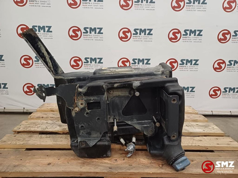 DAF Occ AdBlue tank DAF - Sistem bahan bakar untuk Truk: gambar 3 DAF Occ AdBlue tank DAF - Sistem bahan bakar untuk Truk: gambar 3