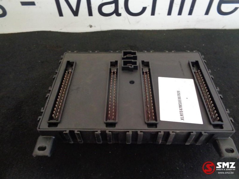 DAF Occ Zekeringskast daf 1795419 - Sekring untuk Truk: gambar 3 DAF Occ Zekeringskast daf 1795419 - Sekring untuk Truk: gambar 3