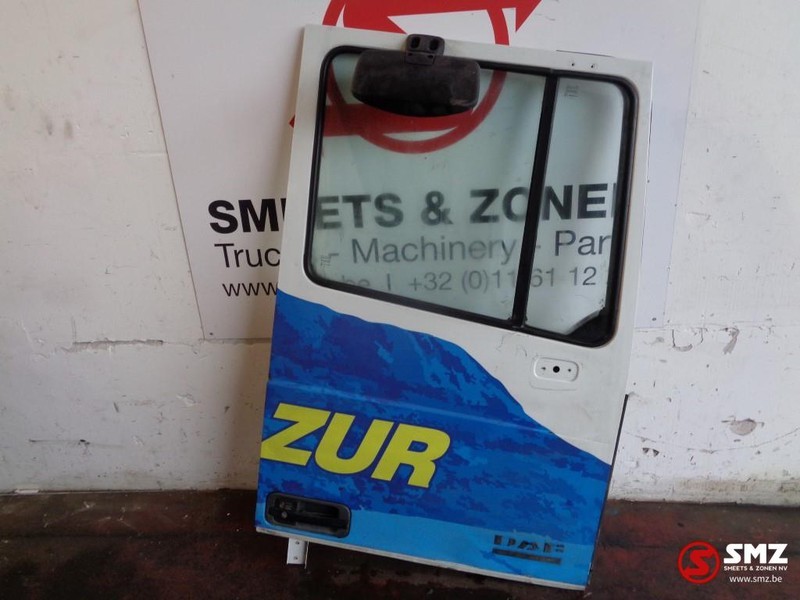 DAF Occ deur daf xf rechts - Pintu dan bagian untuk Truk: gambar 1 DAF Occ deur daf xf rechts - Pintu dan bagian untuk Truk: gambar 1