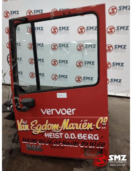 DAF Occ deur links DAF XF105 - Pintu dan bagian untuk Truk: gambar 1 DAF Occ deur links DAF XF105 - Pintu dan bagian untuk Truk: gambar 1