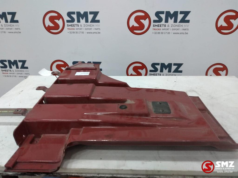 DAF Occ deurverlenging links DAF XF95 1911138 - Pintu dan bagian untuk Truk: gambar 2 DAF Occ deurverlenging links DAF XF95 1911138 - Pintu dan bagian untuk Truk: gambar 2