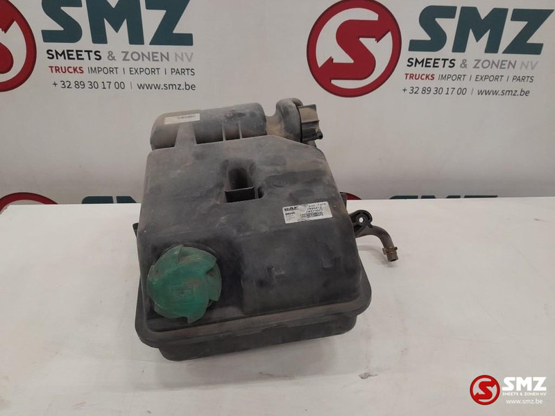 DAF Occ koelvloeistofreservoir DAF - Sistem pendingin untuk Truk: gambar 1 DAF Occ koelvloeistofreservoir DAF - Sistem pendingin untuk Truk: gambar 1