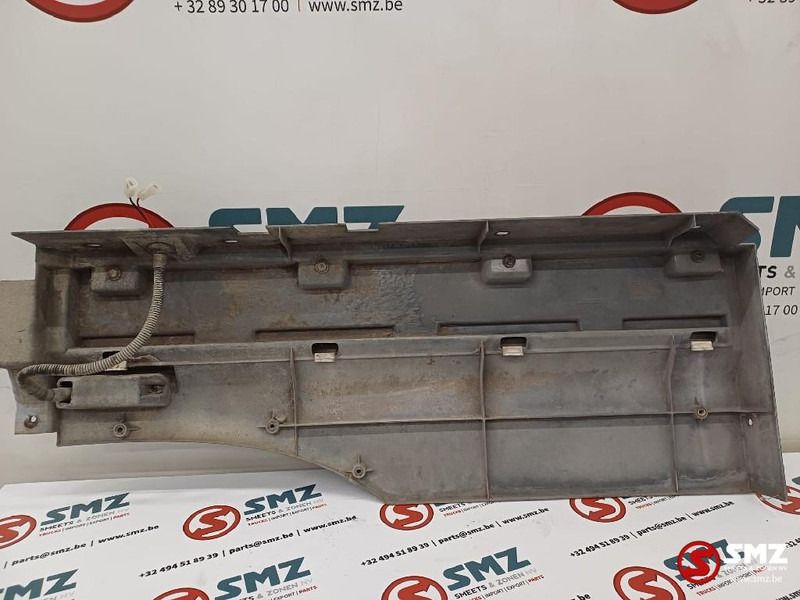 DAF Occ spatbordverlenging rechts DAF - Tubuh dan eksterior untuk Truk: gambar 2 DAF Occ spatbordverlenging rechts DAF - Tubuh dan eksterior untuk Truk: gambar 2