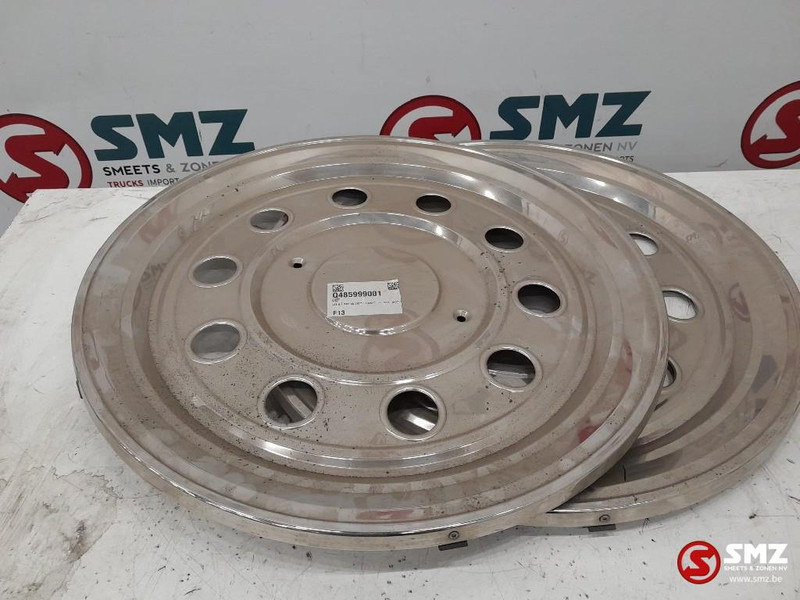 Diversen Occ Wielschalen voor - en achteras set 22.5" - Pelek untuk Truk: gambar 1 Diversen Occ Wielschalen voor - en achteras set 22.5" - Pelek untuk Truk: gambar 1