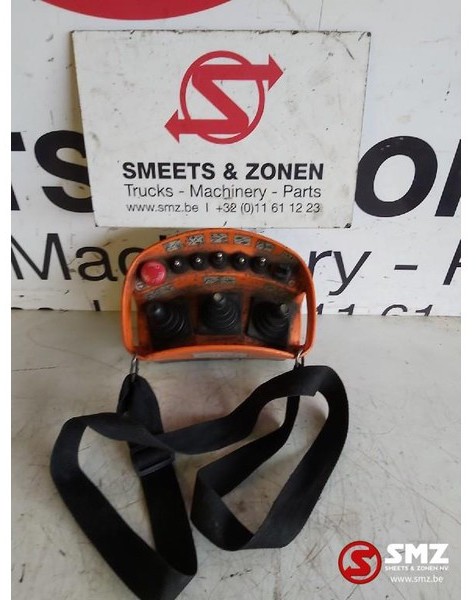 Diversen Occ afstandsbediening Elca voor laadkraan - Sistem listrik untuk Truk: gambar 1 Diversen Occ afstandsbediening Elca voor laadkraan - Sistem listrik untuk Truk: gambar 1