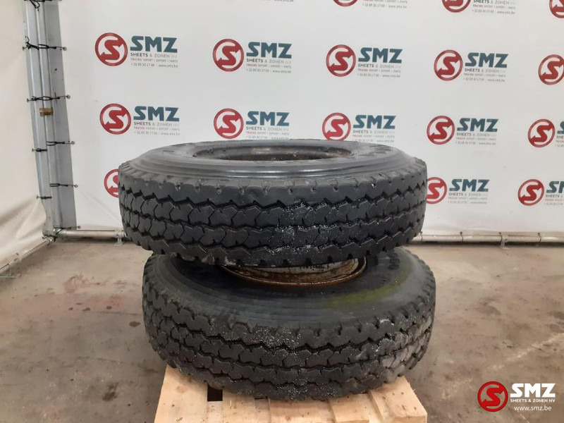 Firestone Occ vrachtwagenband Firestone 12.00R20 - Ban untuk Truk: gambar 1 Firestone Occ vrachtwagenband Firestone 12.00R20 - Ban untuk Truk: gambar 1