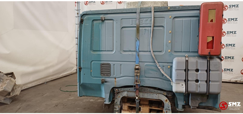 Iveco Occ cabine Iveco Eurotech - Kabin dan interior untuk Truk: gambar 3 Iveco Occ cabine Iveco Eurotech - Kabin dan interior untuk Truk: gambar 3