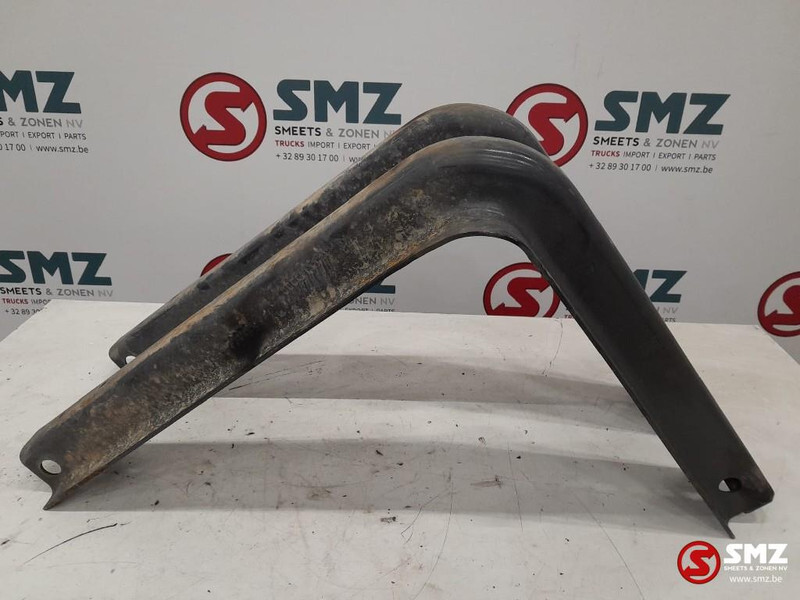 Iveco Occ set brandstoftanksteunen Iveco Stralis 4206812 - Tangki bahan bakar untuk Truk: gambar 1 Iveco Occ set brandstoftanksteunen Iveco Stralis 4206812 - Tangki bahan bakar untuk Truk: gambar 1