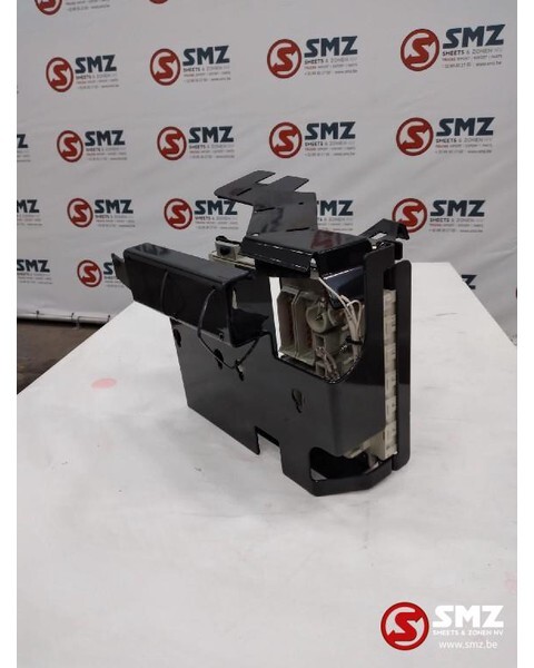 MAN Occ Zekeringskast MAN TGX 81254446074 - Sekring untuk Truk: gambar 2 MAN Occ Zekeringskast MAN TGX 81254446074 - Sekring untuk Truk: gambar 2