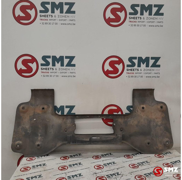 MAN Occ bumper middengedeelte MAN - Bumper untuk Truk: gambar 2 MAN Occ bumper middengedeelte MAN - Bumper untuk Truk: gambar 2