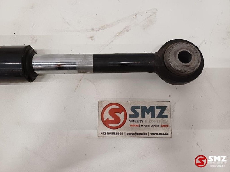 MAN Occ cabinekantelcilinder MAN - Bingkai/ Sasis untuk Truk: gambar 2 MAN Occ cabinekantelcilinder MAN - Bingkai/ Sasis untuk Truk: gambar 2