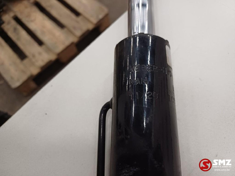 MAN Occ cabinekantelcilinder MAN - Bingkai/ Sasis untuk Truk: gambar 5 MAN Occ cabinekantelcilinder MAN - Bingkai/ Sasis untuk Truk: gambar 5