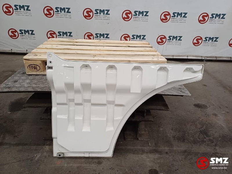 MAN Occ deurverlenging rechts MAN - Pintu dan bagian untuk Truk: gambar 2 MAN Occ deurverlenging rechts MAN - Pintu dan bagian untuk Truk: gambar 2