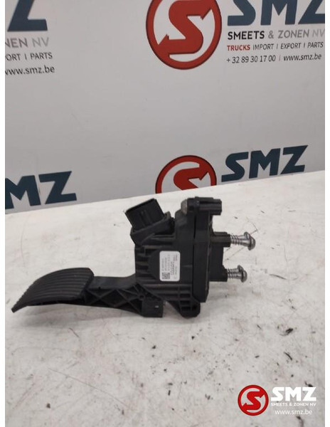 MAN Occ gaspedaal MAN - Kabin dan interior untuk Truk: gambar 2 MAN Occ gaspedaal MAN - Kabin dan interior untuk Truk: gambar 2