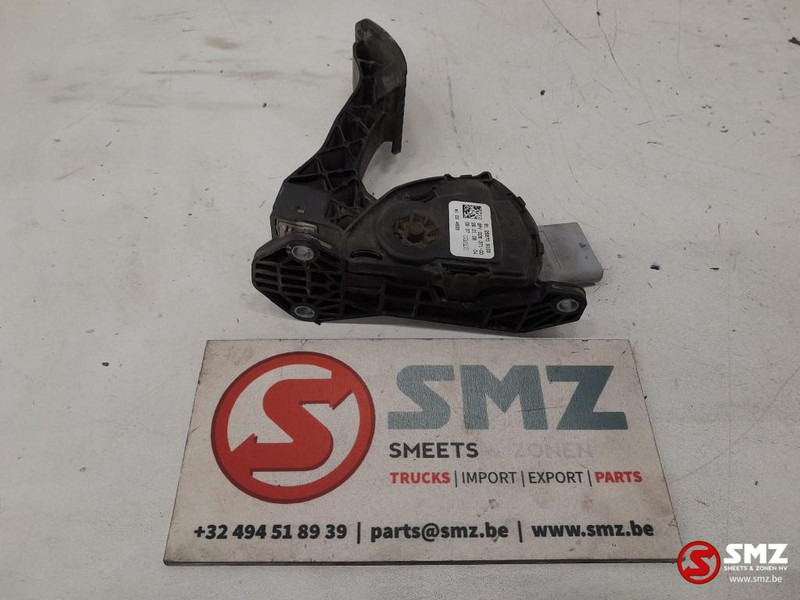 MAN Occ gaspedaal MAN - Kabin dan interior untuk Truk: gambar 4 MAN Occ gaspedaal MAN - Kabin dan interior untuk Truk: gambar 4