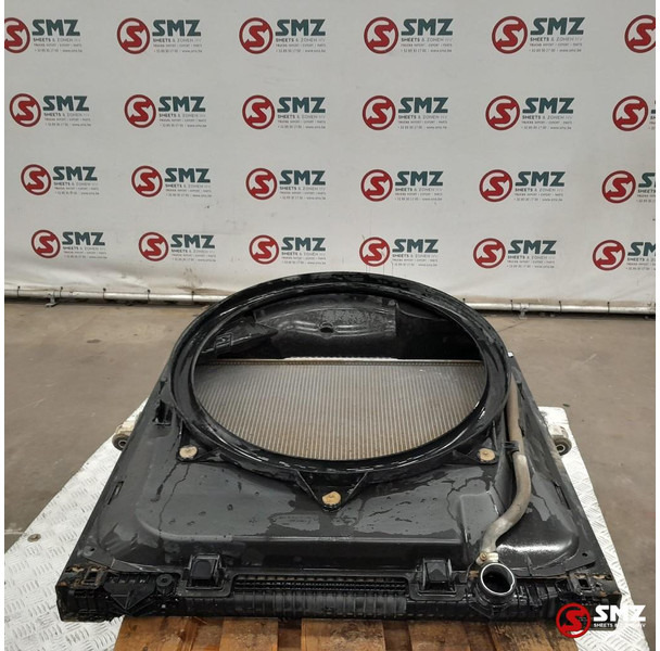 MAN Occ radiator + expansievat MAN - Radiator untuk Truk: gambar 1 MAN Occ radiator + expansievat MAN - Radiator untuk Truk: gambar 1