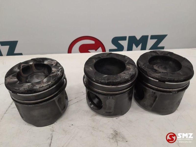 MAN Occ set 3 pistons MAN TGM 51025006225 - Suku Cadang Mesin untuk Truk: gambar 1 MAN Occ set 3 pistons MAN TGM 51025006225 - Suku Cadang Mesin untuk Truk: gambar 1