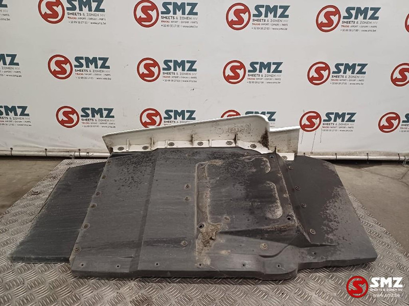 MAN Occ spatbord vooraan links MAN - Tubuh dan eksterior untuk Truk: gambar 2 MAN Occ spatbord vooraan links MAN - Tubuh dan eksterior untuk Truk: gambar 2