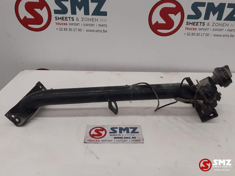 MAN Occ spatbordsteun links MAN - Tubuh dan eksterior untuk Truk: gambar 1 MAN Occ spatbordsteun links MAN - Tubuh dan eksterior untuk Truk: gambar 1