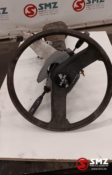 MAN Occ stuurwiel + stuurkolom MAN - Pengemudian untuk Truk: gambar 2 MAN Occ stuurwiel + stuurkolom MAN - Pengemudian untuk Truk: gambar 2