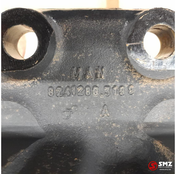 MAN Occ voorframe MAN - Bumper untuk Truk: gambar 5 MAN Occ voorframe MAN - Bumper untuk Truk: gambar 5