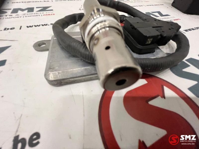 Mercedes-Benz Nox sensor voor katalysator mercedes - Sensor untuk Truk: gambar 4 Mercedes-Benz Nox sensor voor katalysator mercedes - Sensor untuk Truk: gambar 4
